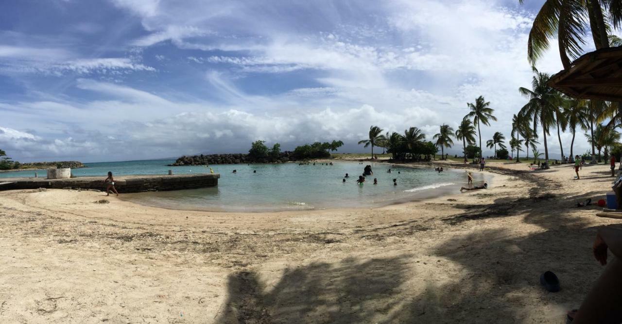 Apart Mango Baie-Mahault Exterior foto